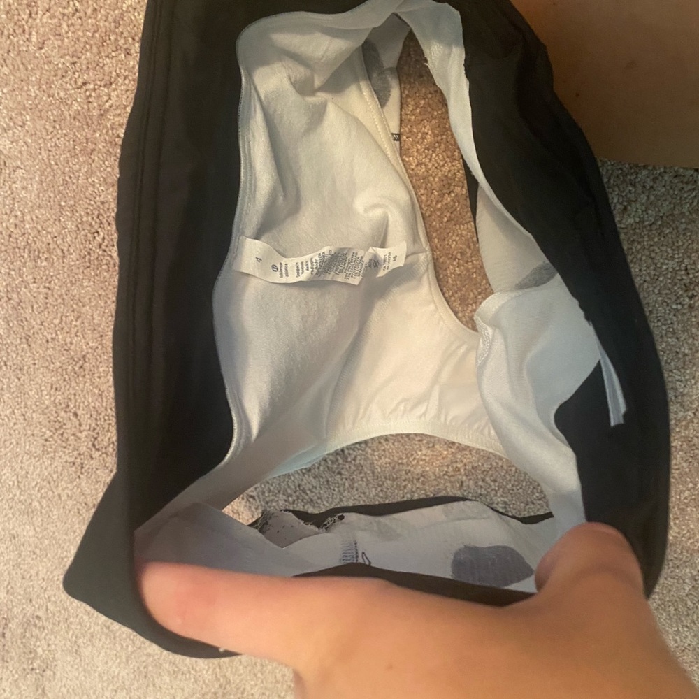 Athletic Leggings By Lululemon In Black & White, Size: M